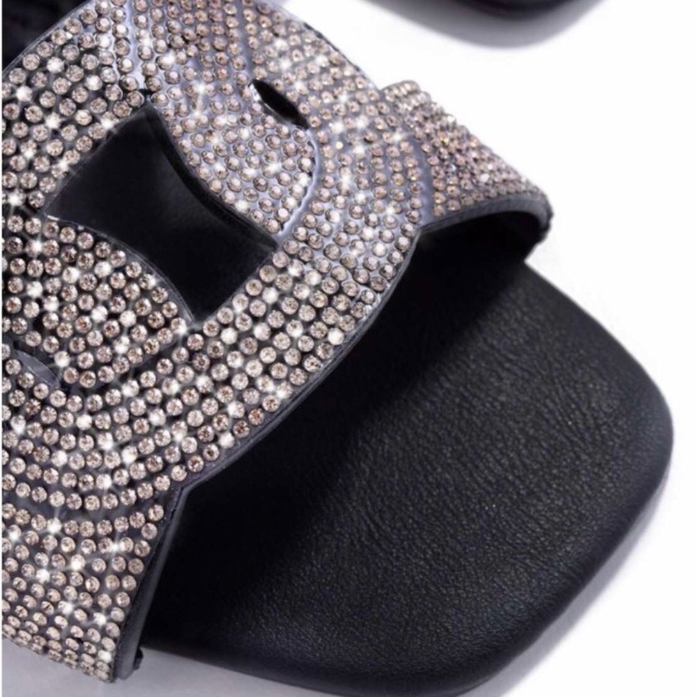 Poolside Sandal in black - Picture 5 of 8
